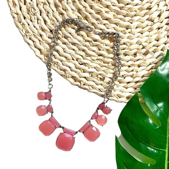 Charming Charlie Pink Women's Statement Short Fashion Necklace - Picture 1 of 14